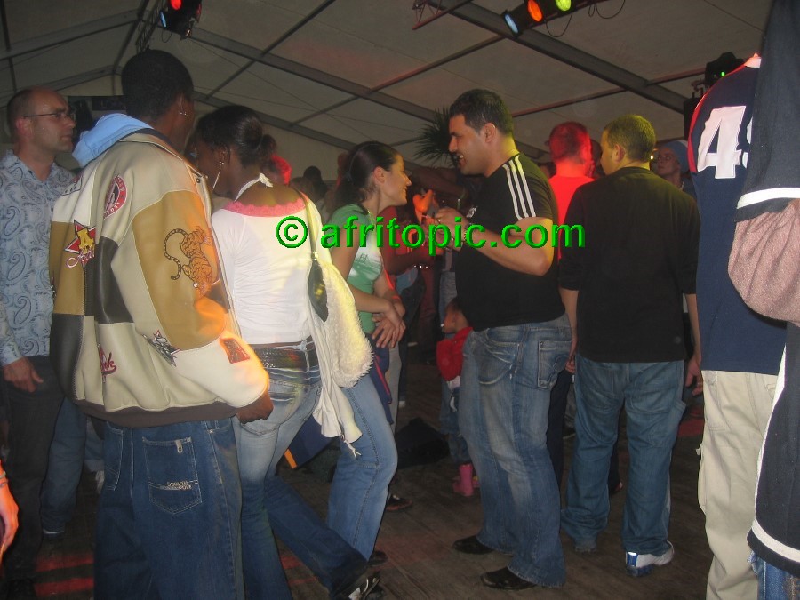 ../Images/afw2006b 083.jpg